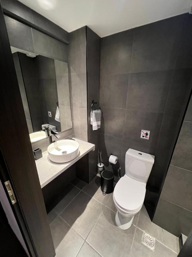 Ferienwohnung Lookis Sea View Near Airport Artemida  Exterior foto